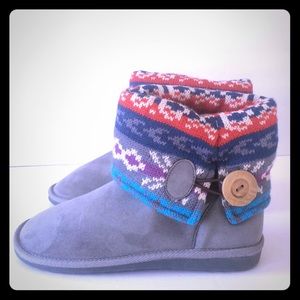 Quipid gray sweater cuff fur lined ankle boots